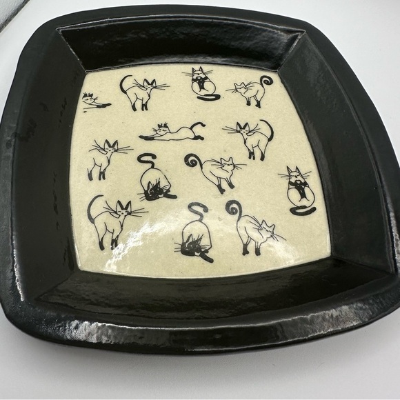 Two Unique Handmade Cat Design Ceramic Dishes - Picture 2 of 4